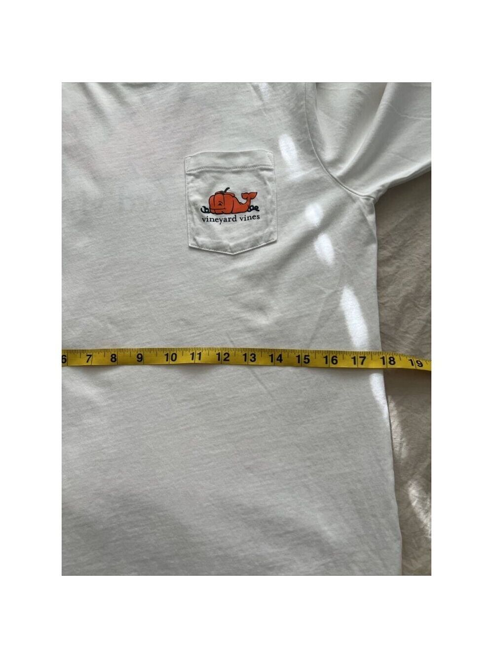 Vineyard Vines Youth Large Halloween Fall Pumpkin Whale Graphic Long Sleeve Tee - Picture 9 of 9